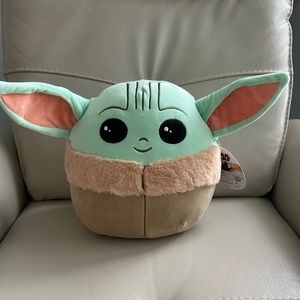 NWT Baby Yoda Squishmallow